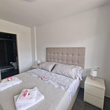 Santapolabeach سانتا بولا المظهر الخارجي الصورة